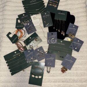 Lot Of Wild Fable Universal Thread Costume Jewlery Target New Gift Wholesale Lot